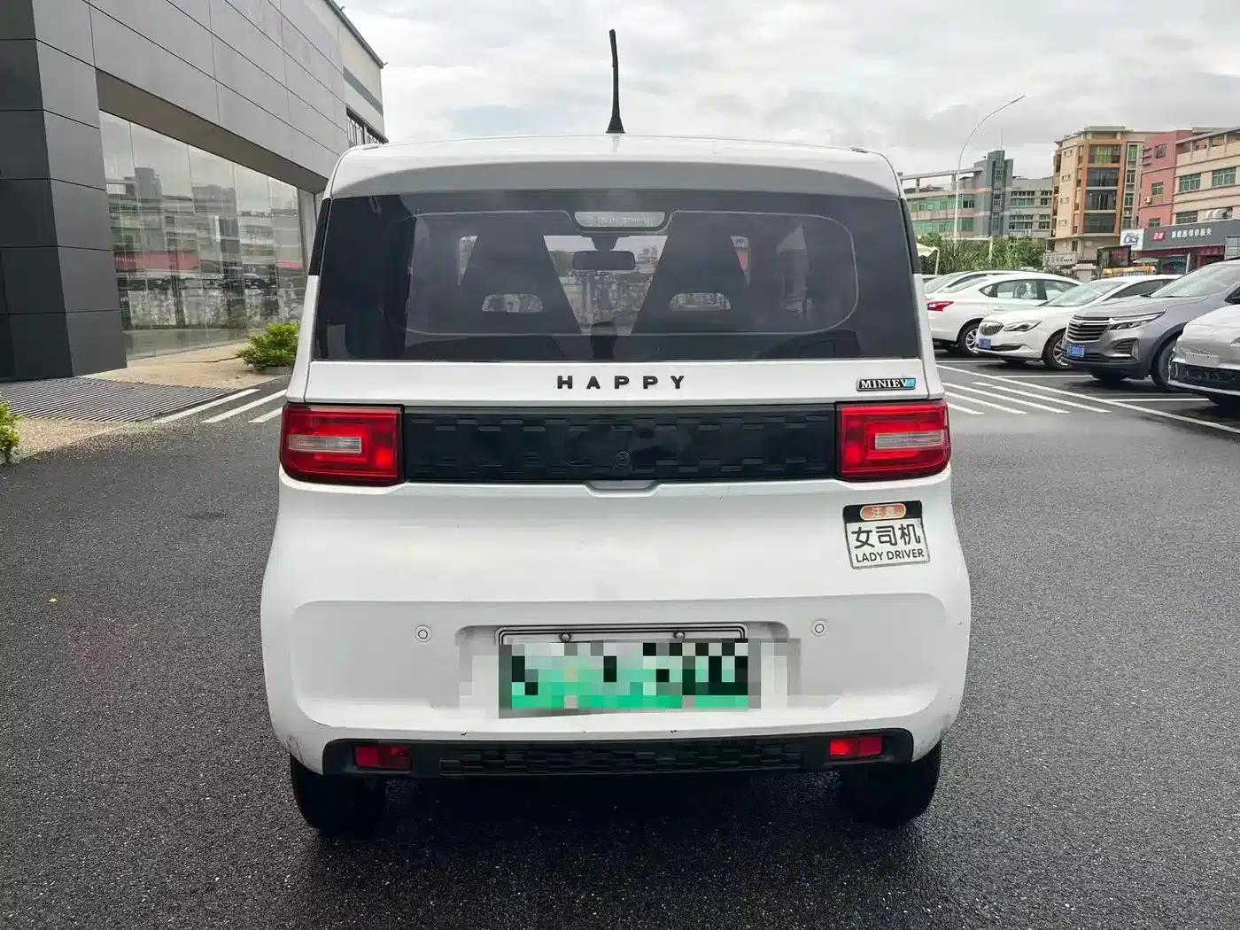 Hongguang MINIEV 2020 Enjoy Edition (Lithium Iron Phosphate) — миниатюра 4