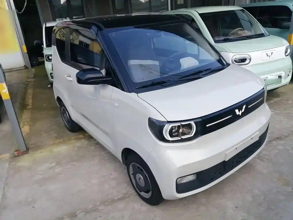 Hongguang MINIEV 2022 Macaron Premium Edition (Lithium Iron Phosphate) — миниатюра 4