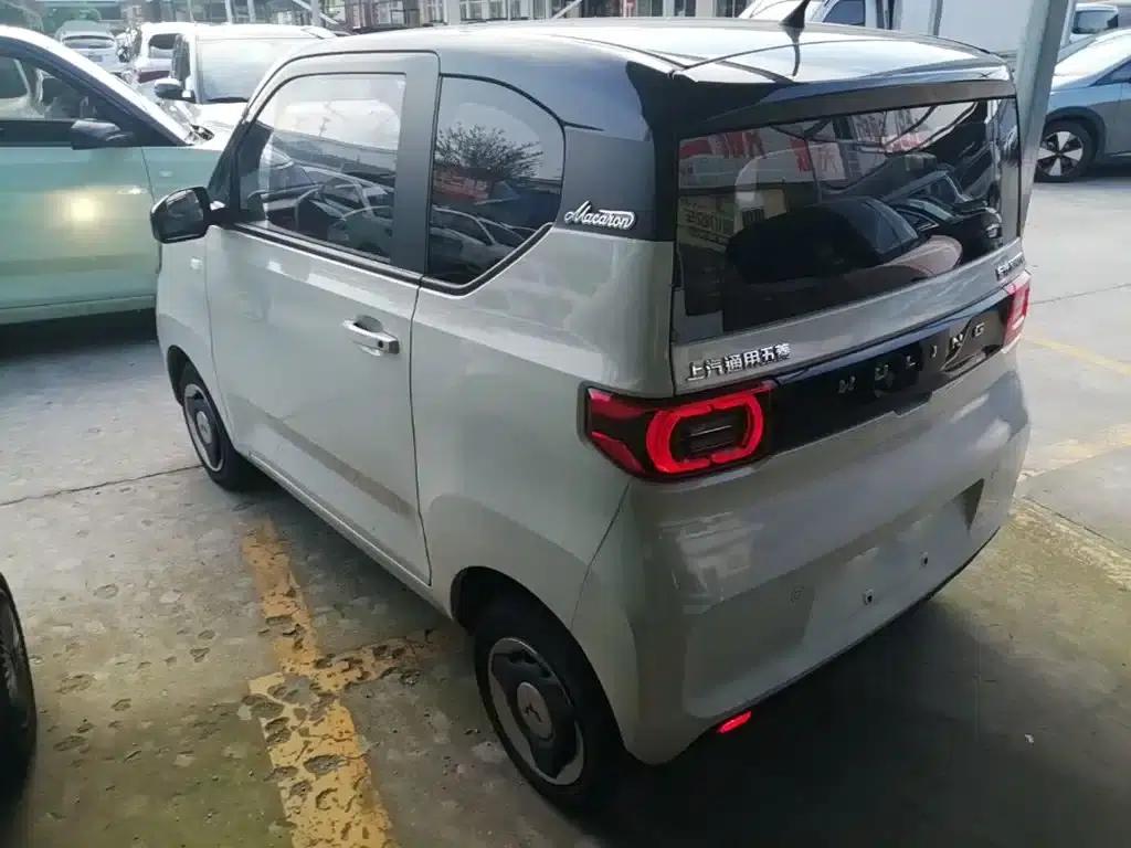 Hongguang MINIEV 2022 Macaron Premium Edition (Lithium Iron Phosphate) — миниатюра 5