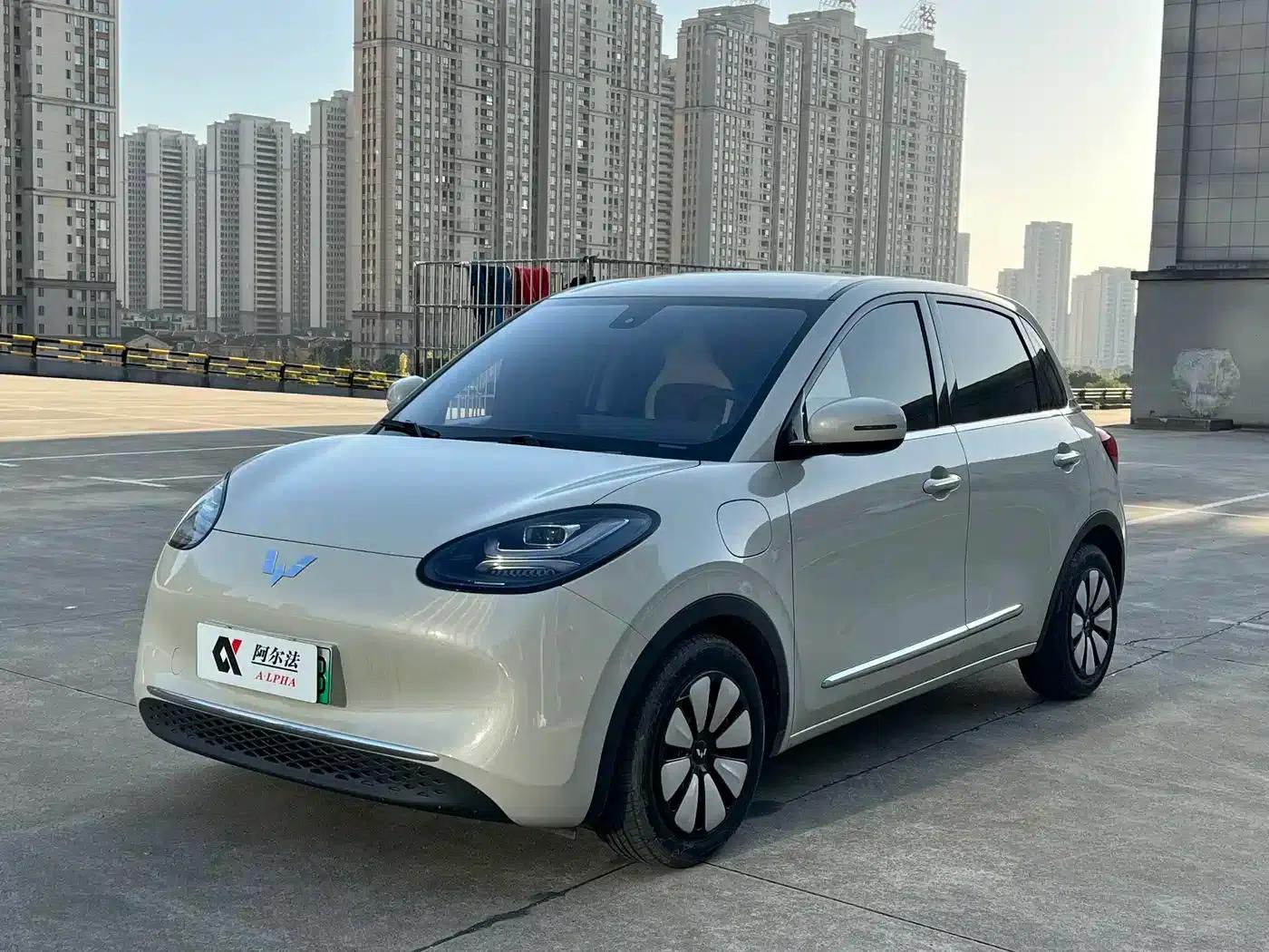 Wuling Bingo 2023 Model, 333km Range, Lingxi Connected Edition — миниатюра 1