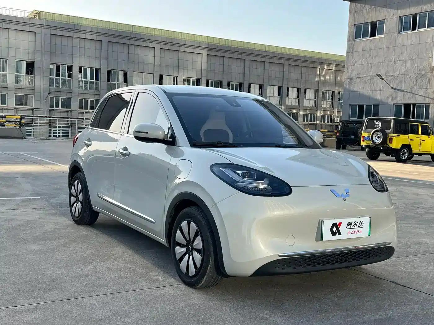 Wuling Bingo 2023 Model, 333km Range, Lingxi Connected Edition — миниатюра 3