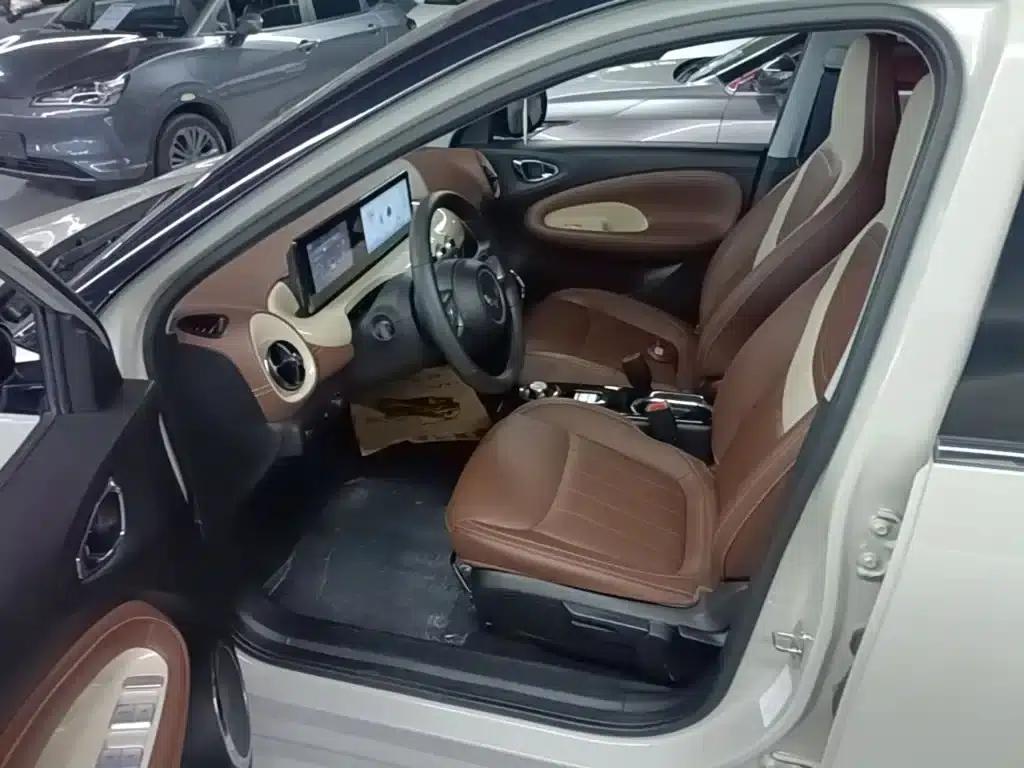 Wuling Bingo 2024 Model, 333km Range, Enjoy Edition — миниатюра 16