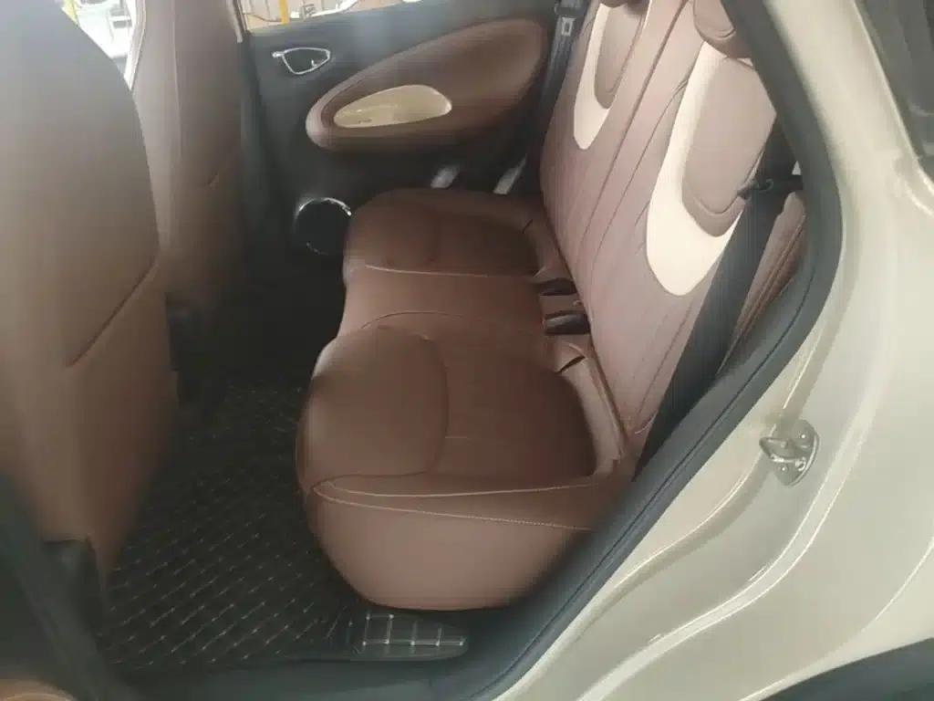 Wuling Bingo 2025 Model, 333km Range, Lingxi Connected Edition — миниатюра 17