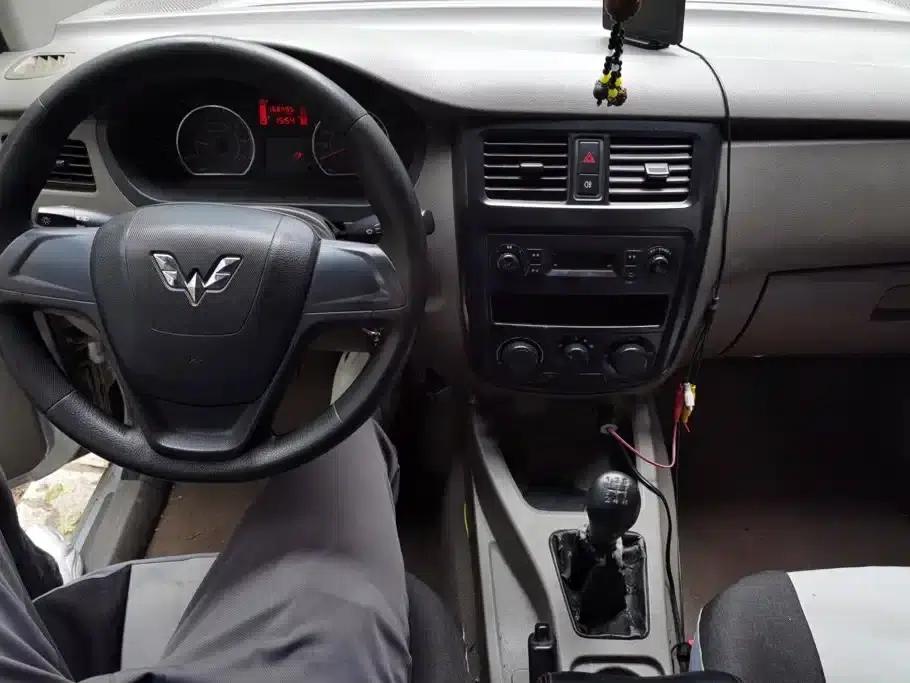 Wuling Rongguang V 2016 1.2L Practical Model (No Power Steering) — миниатюра 12
