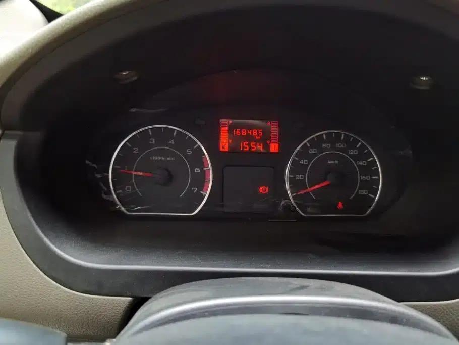 Wuling Rongguang V 2016 1.2L Practical Model (No Power Steering) — миниатюра 14