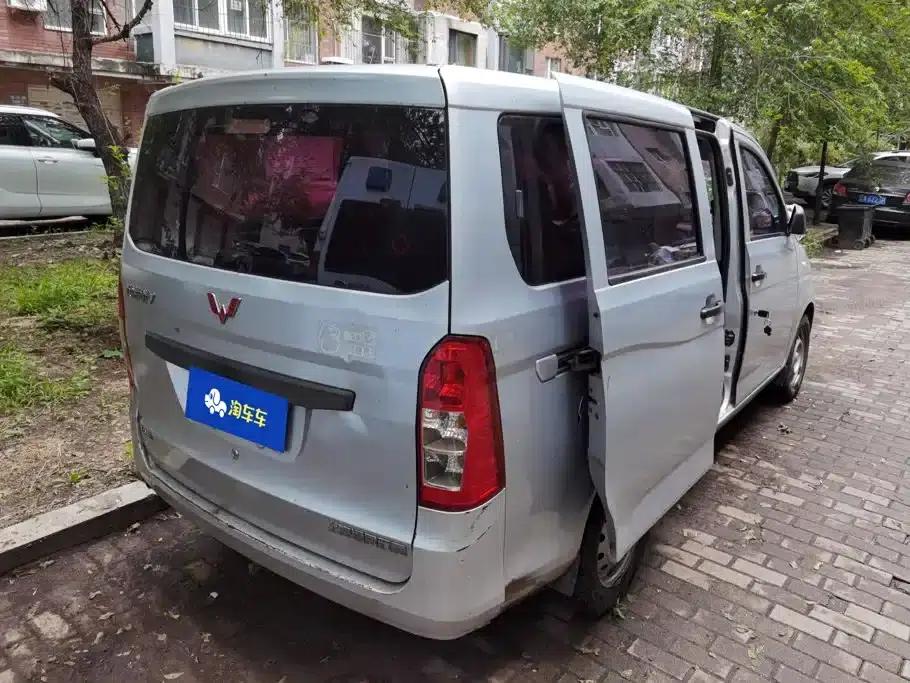 Wuling Rongguang V 2016 1.2L Practical Model (No Power Steering) — миниатюра 3