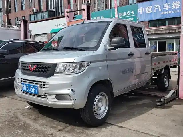 Wuling Rongguang New Card 2019 Model 1.5L Double Cab L3C