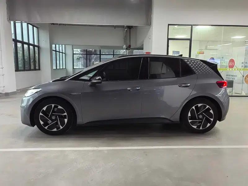 Volkswagen ID.3 2023 Upgraded Pure Smart Edition — миниатюра 3