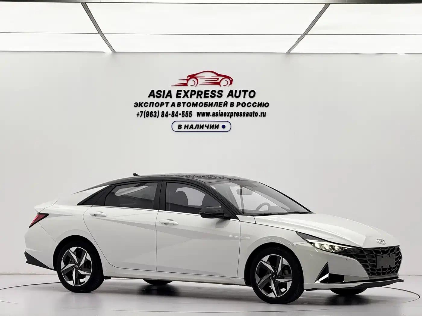 Hyundai Elantra 2021 1.5L CVT LUX Premium Edition — миниатюра 3