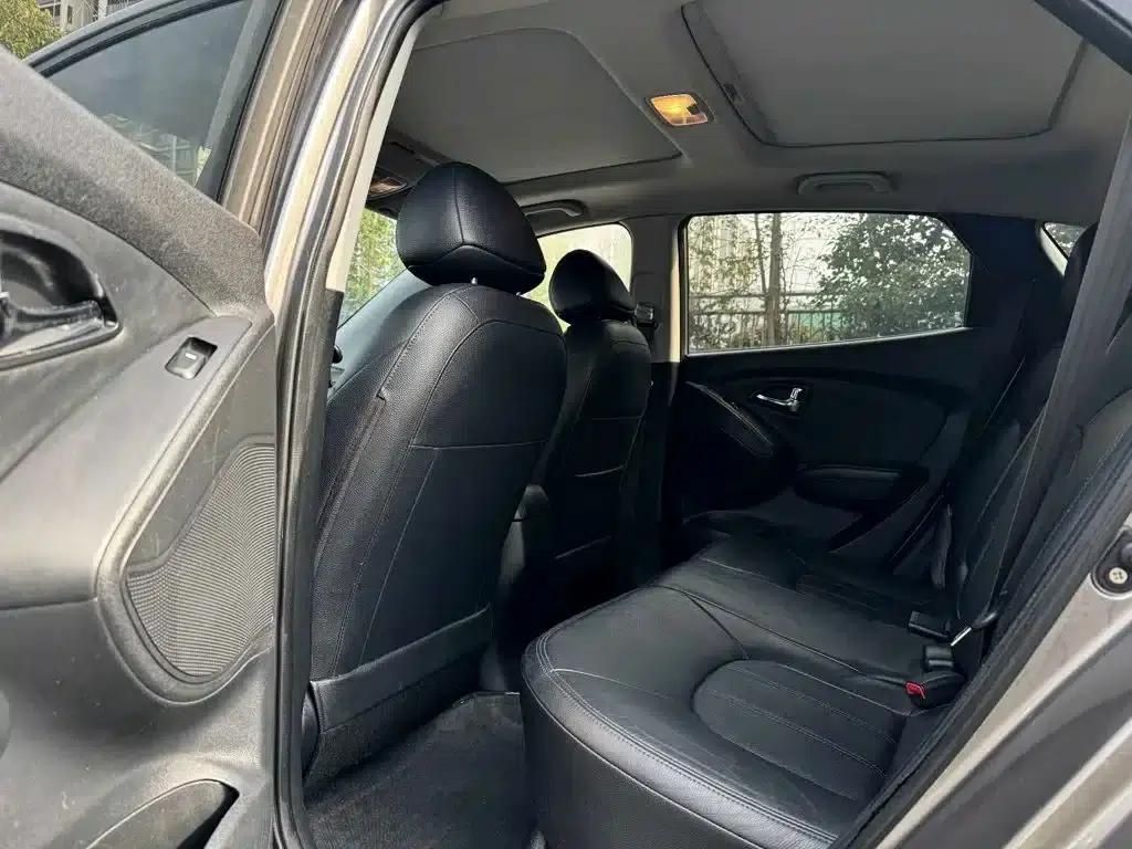 Beijing Hyundai ix35 2010 2.4L Automatic 2WD Premium Edition GLS — миниатюра 5