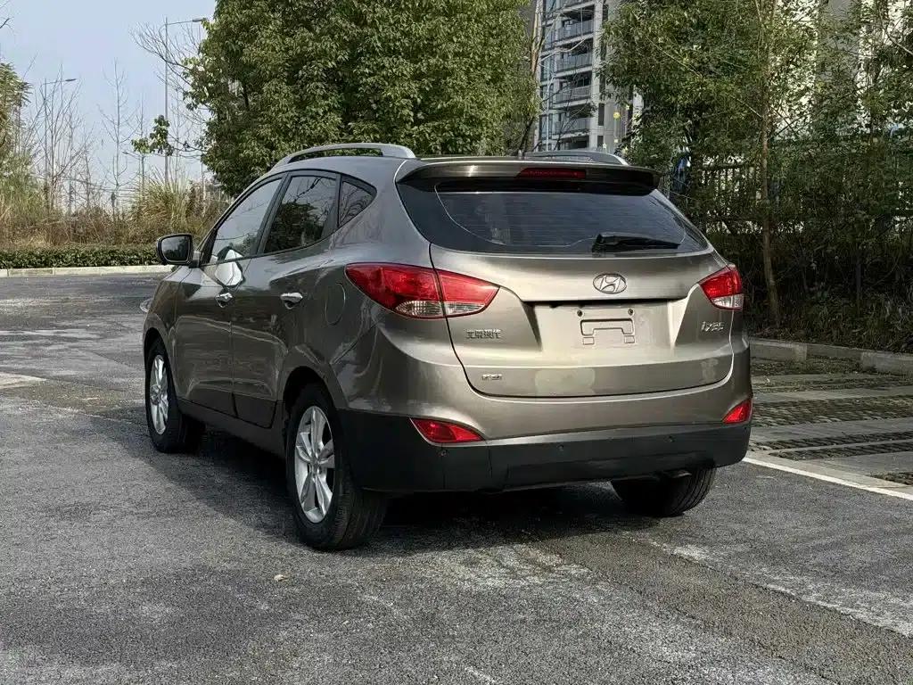 Beijing Hyundai ix35 2010 2.4L Automatic 2WD Premium Edition GLS — миниатюра 6