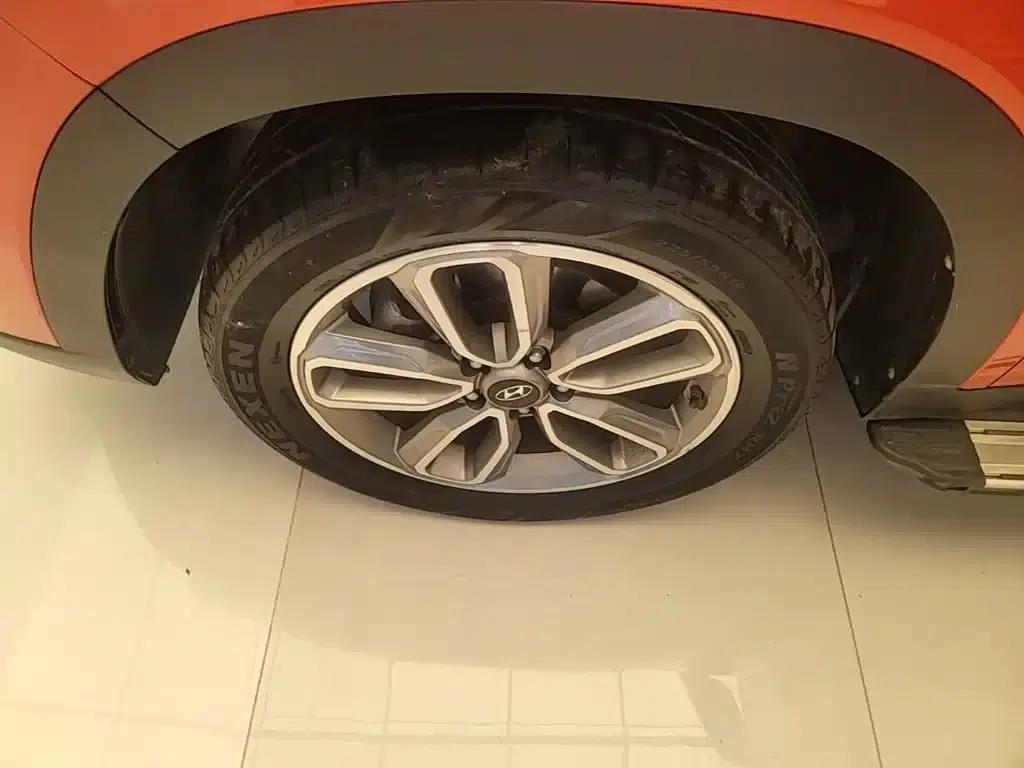 Beijing Hyundai ix35 2018 2.0L Automatic 2WD Smart & Enjoy Edition — миниатюра 23