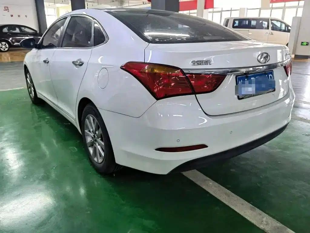 2014 Mistra 1.8L Automatic Intelligent GLS — миниатюра 3