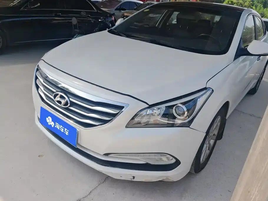 2014 Mistra 1.8L Automatic Intelligent GLS — миниатюра 1
