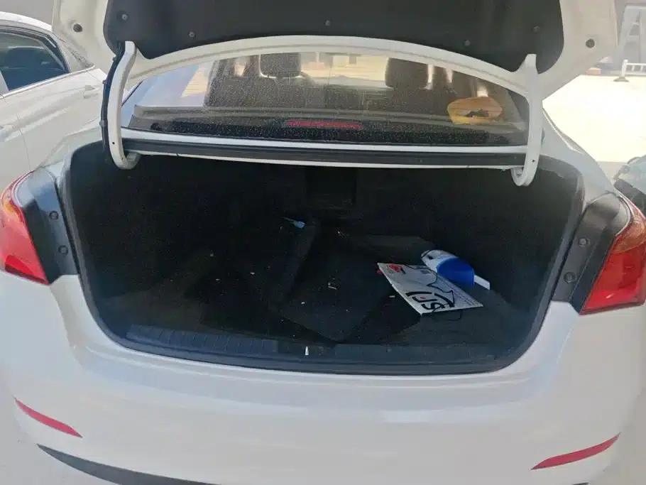 2014 Mistra 1.8L Automatic Intelligent GLS — миниатюра 4