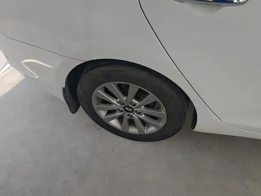 2014 Mistra 1.8L Automatic Intelligent GLS — миниатюра 6