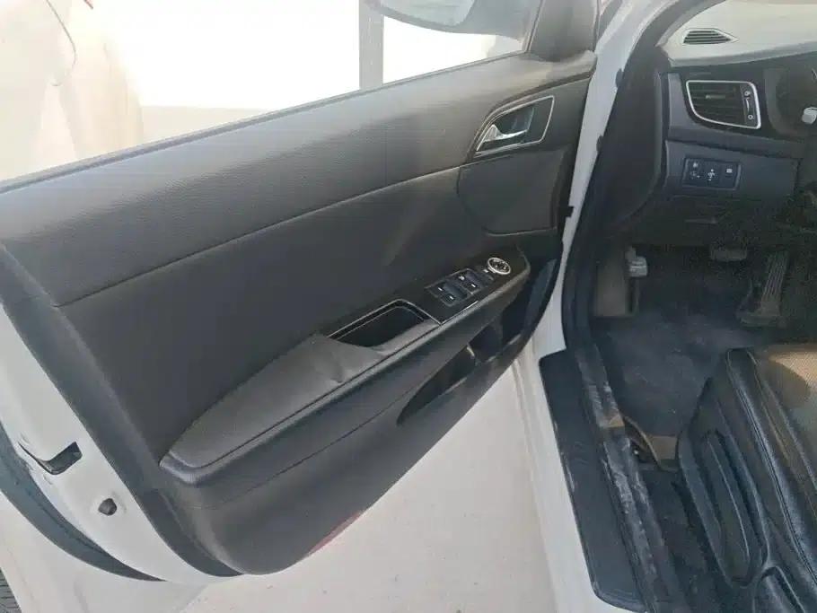 2014 Mistra 1.8L Automatic Intelligent GLS — миниатюра 7