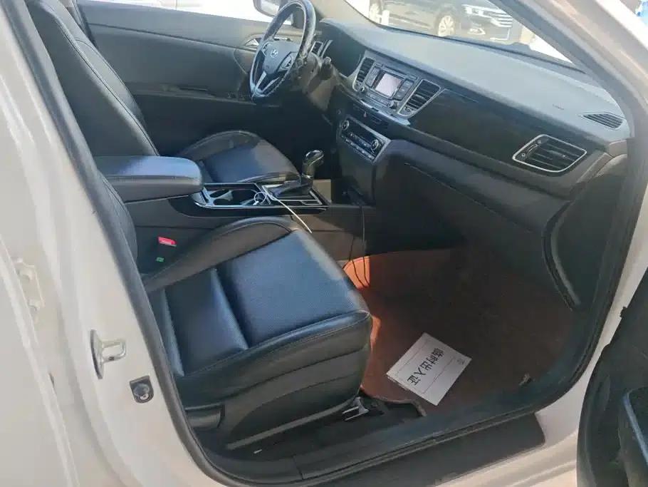 2014 Mistra 1.8L Automatic Intelligent GLS — миниатюра 8