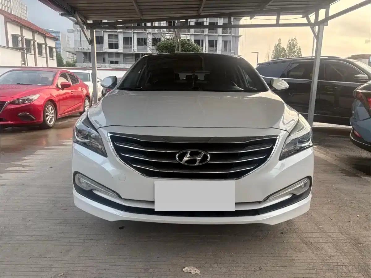 2014 Mistra 1.8L Automatic Intelligent GLS — миниатюра 1