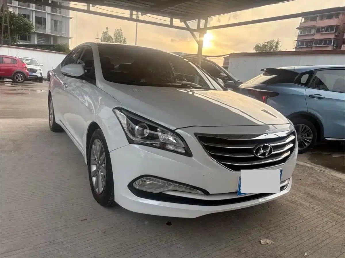 2014 Mistra 1.8L Automatic Intelligent GLS — миниатюра 2