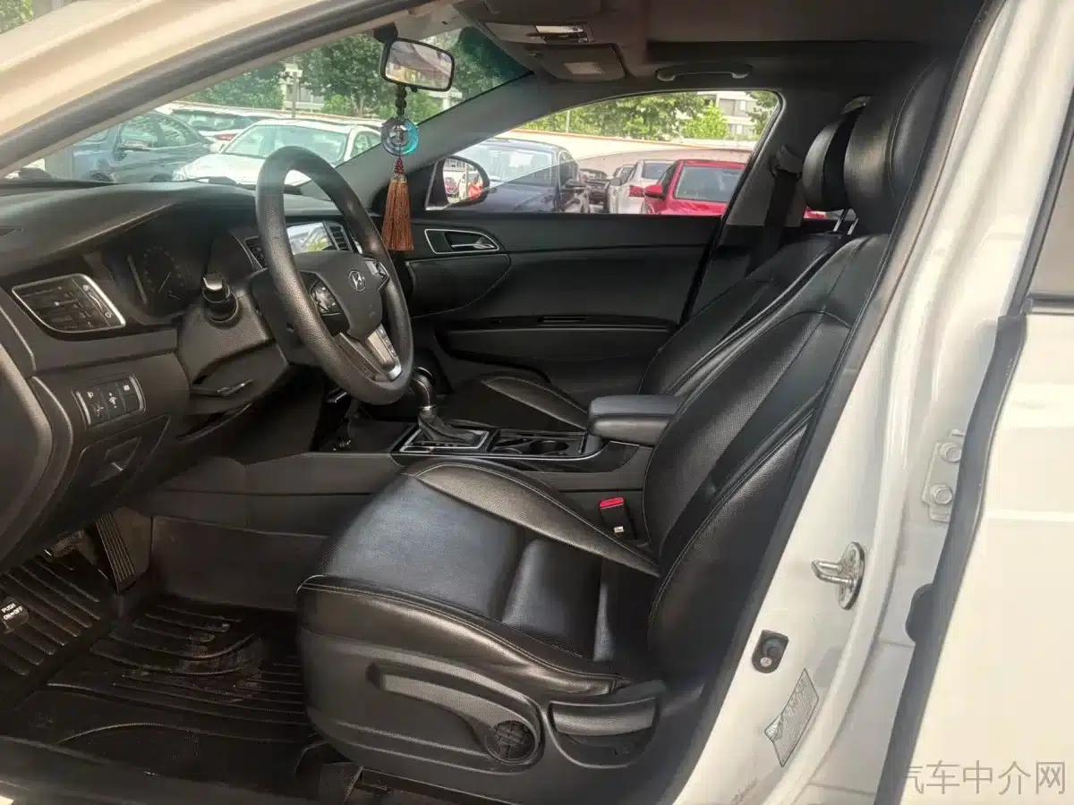2014 Mistra 1.8L Automatic Intelligent GLS — миниатюра 4