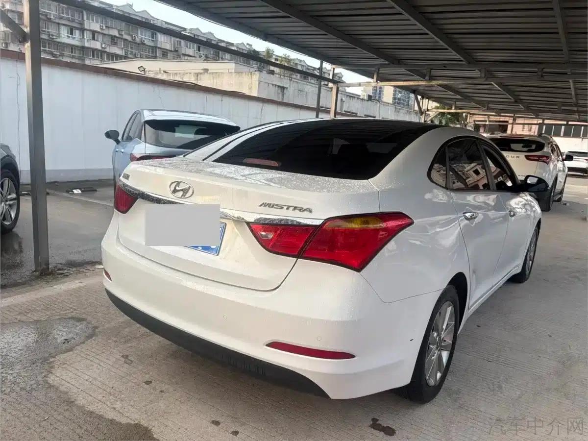 2014 Mistra 1.8L Automatic Intelligent GLS — миниатюра 8