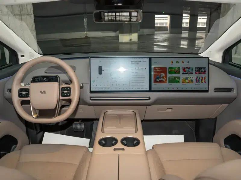 Li Auto i8 2025 Standard Edition — миниатюра 21