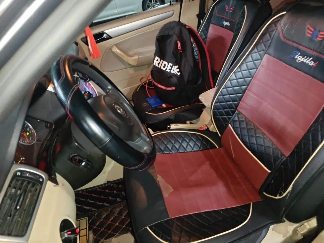 Volkswagen Bora 2012 1.6L Automatic Fashion Edition — миниатюра 15