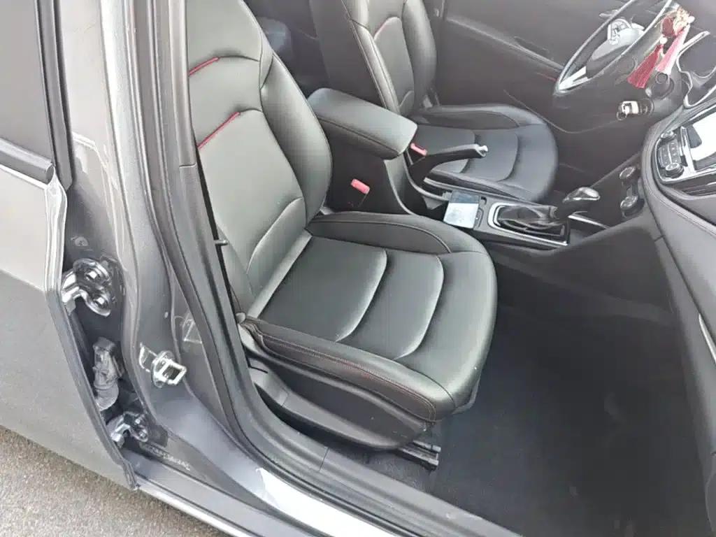 Chevrolet Cruze 2020 Mild Hybrid RS 330T Automatic Enjoyable Edition — миниатюра 25