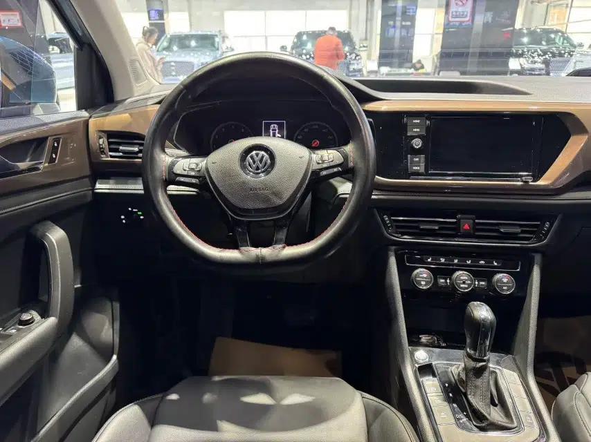 Volkswagen Tharu 2019 280TSI Two-Wheel Drive Luxury Version China VI Standard — миниатюра 23