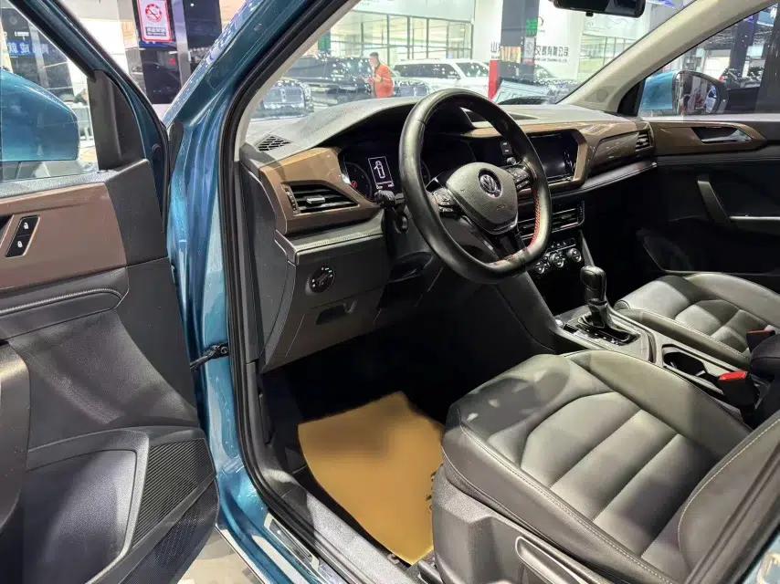 Volkswagen Tharu 2019 280TSI Two-Wheel Drive Luxury Version China VI Standard — миниатюра 42