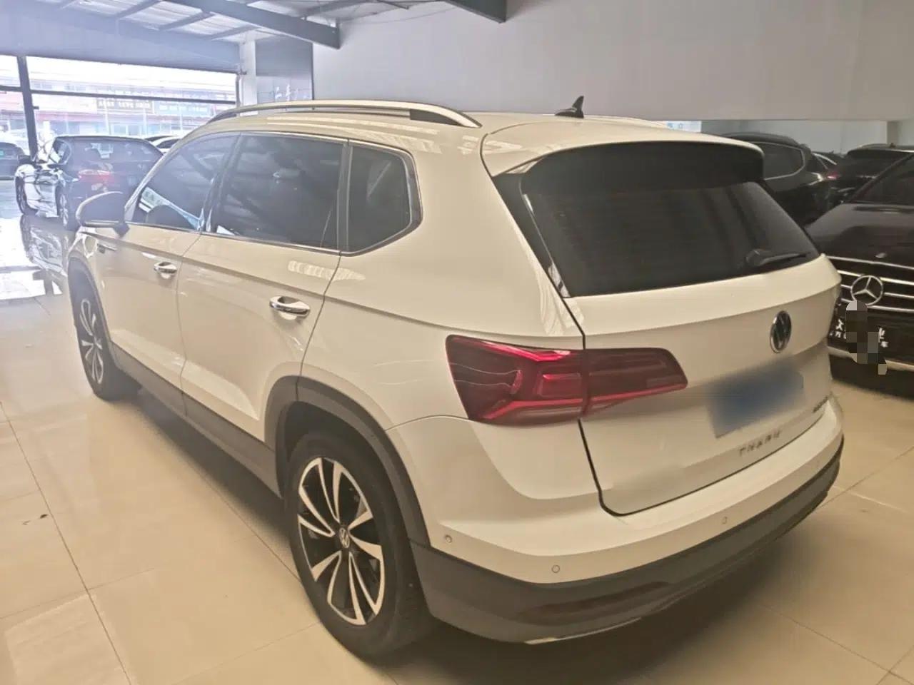 Volkswagen Tharu 2022 280TSI Two-Wheel-Drive Luxury Edition — миниатюра 4