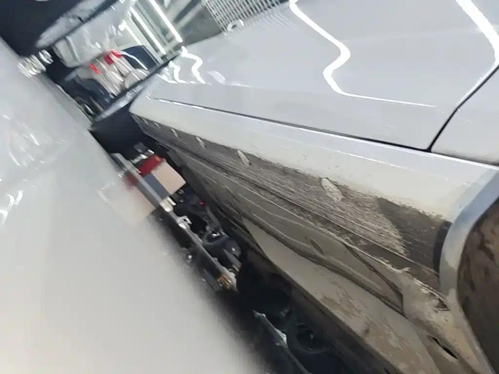 Chevrolet Cruze 2019 320 Automatic Sunroof Edition — миниатюра 21