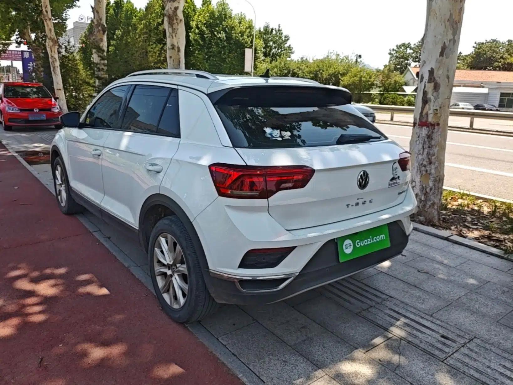 Volkswagen T-ROC 2020 280TSI DSG Two-Wheel-Drive Elite Version — миниатюра 4