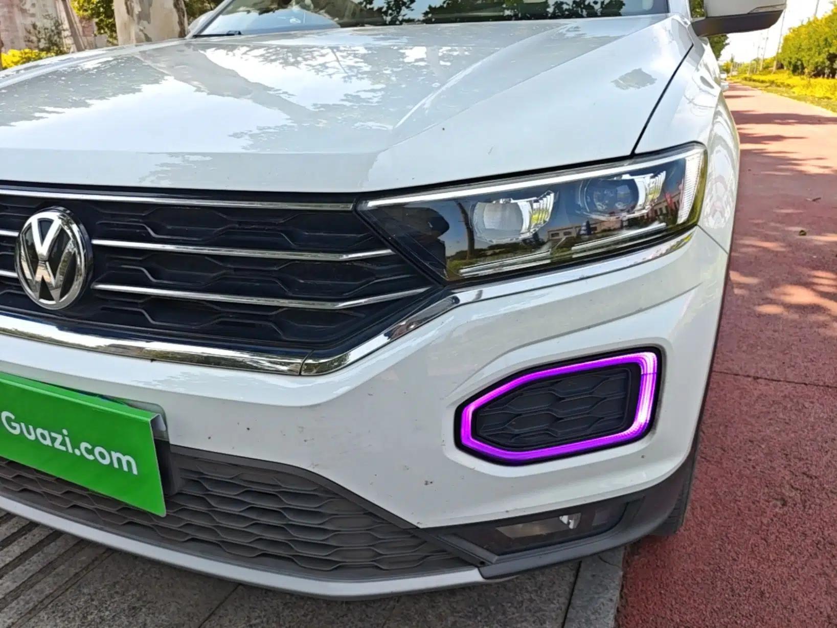 Volkswagen T-ROC 2020 280TSI DSG Two-Wheel-Drive Elite Version — миниатюра 8