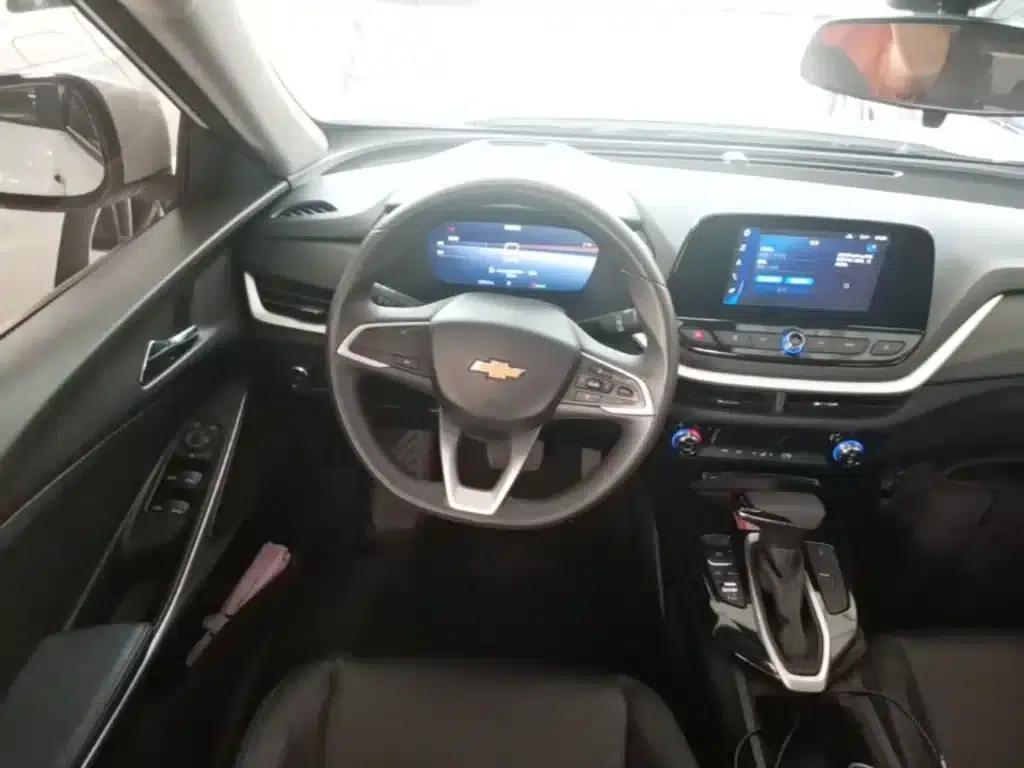 Chevrolet Menlo 2023 Star Plus Edition — миниатюра 11