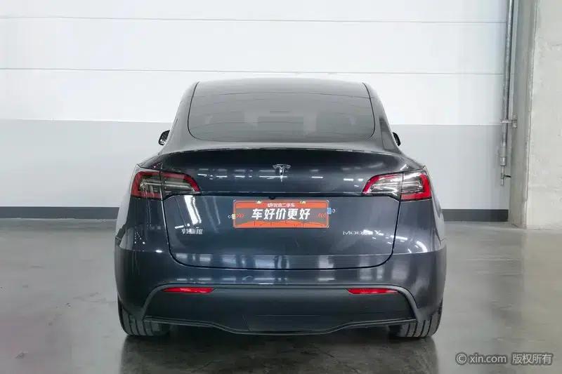 Model Y 2024 Rear-Wheel Drive — миниатюра 3