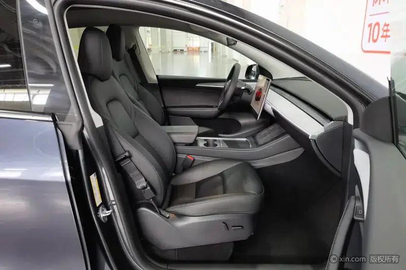 Model Y 2024 Rear-Wheel Drive — миниатюра 24