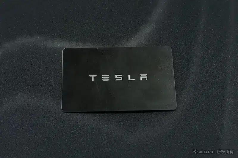 Model Y 2024 Rear-Wheel Drive — миниатюра 5
