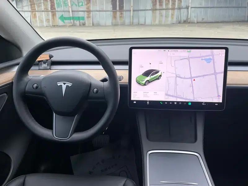 Model Y 2022 Facelift Rear-Wheel Drive Version — миниатюра 12