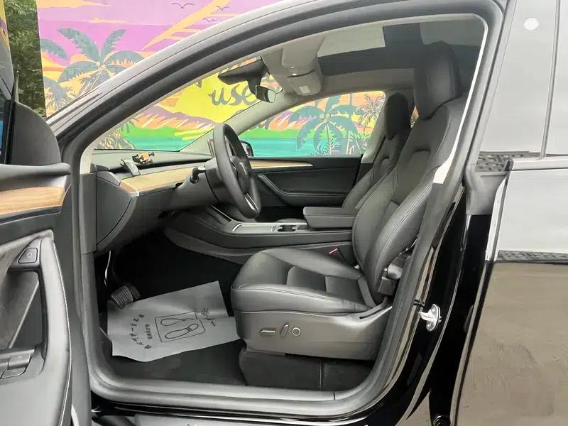 Model Y 2022 Facelift Rear-Wheel Drive Version — миниатюра 13
