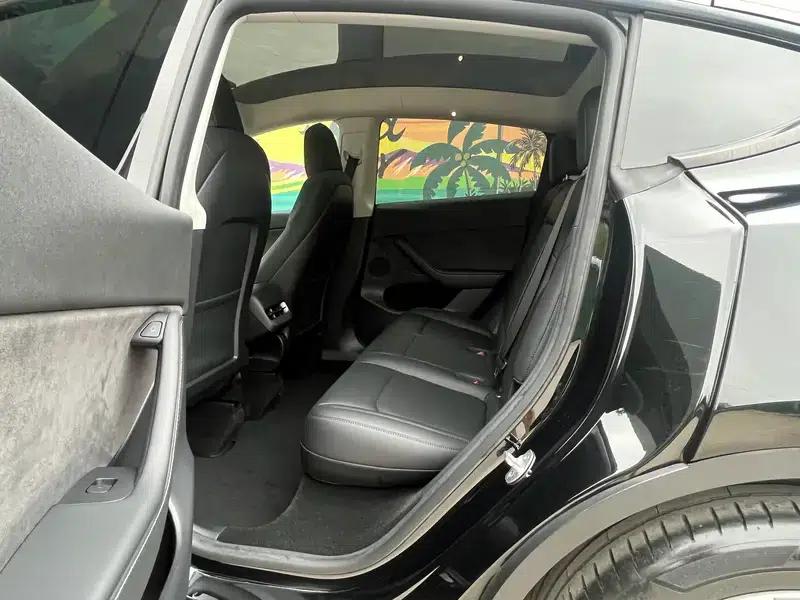Model Y 2022 Facelift Rear-Wheel Drive Version — миниатюра 15
