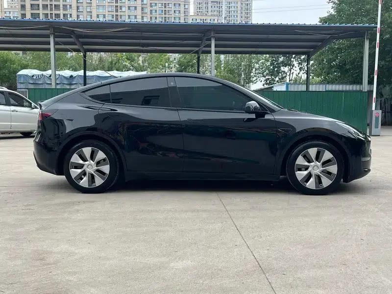 Model Y 2022 Facelift Rear-Wheel Drive Version — миниатюра 8