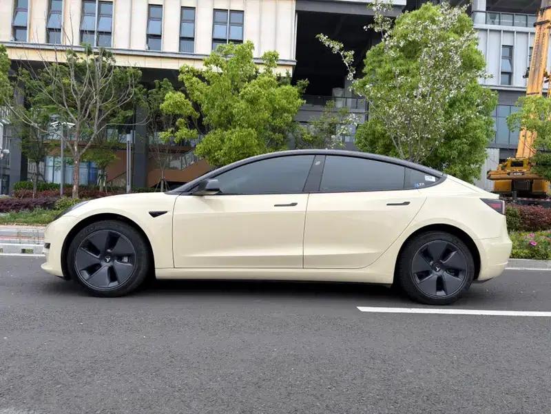 Model 3 2022 Rear-Wheel Drive — миниатюра 4