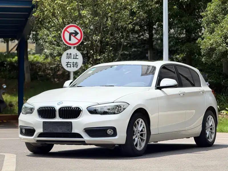 BMW 1 Series (Imported) 2018 118i Leading Edition — миниатюра 1