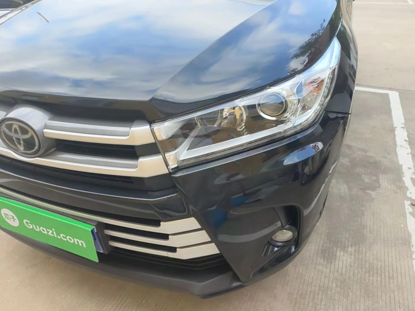 Toyota Highlander 2018 2.0T Four-Wheel Drive Luxury Version 7 Seats China VI Standard — миниатюра 8