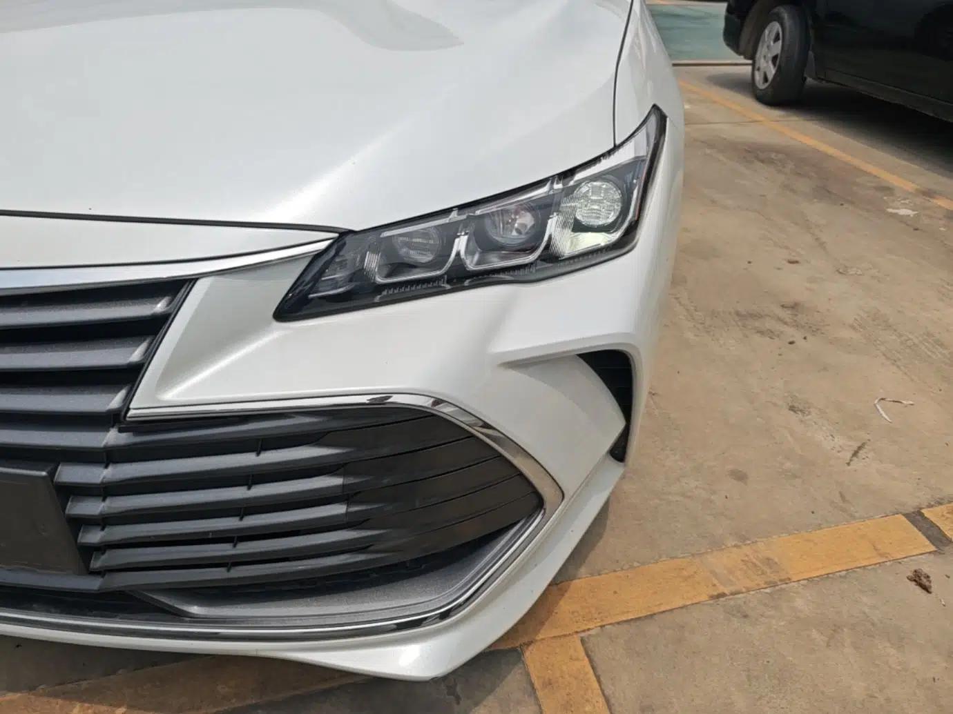 Toyota Avalon 2019 Dual-Engine 2.5L Luxury Edition China VI Standard — миниатюра 8