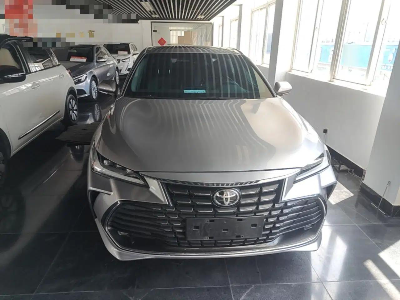 Toyota Avalon 2022 2.0L Luxury Edition — миниатюра 2
