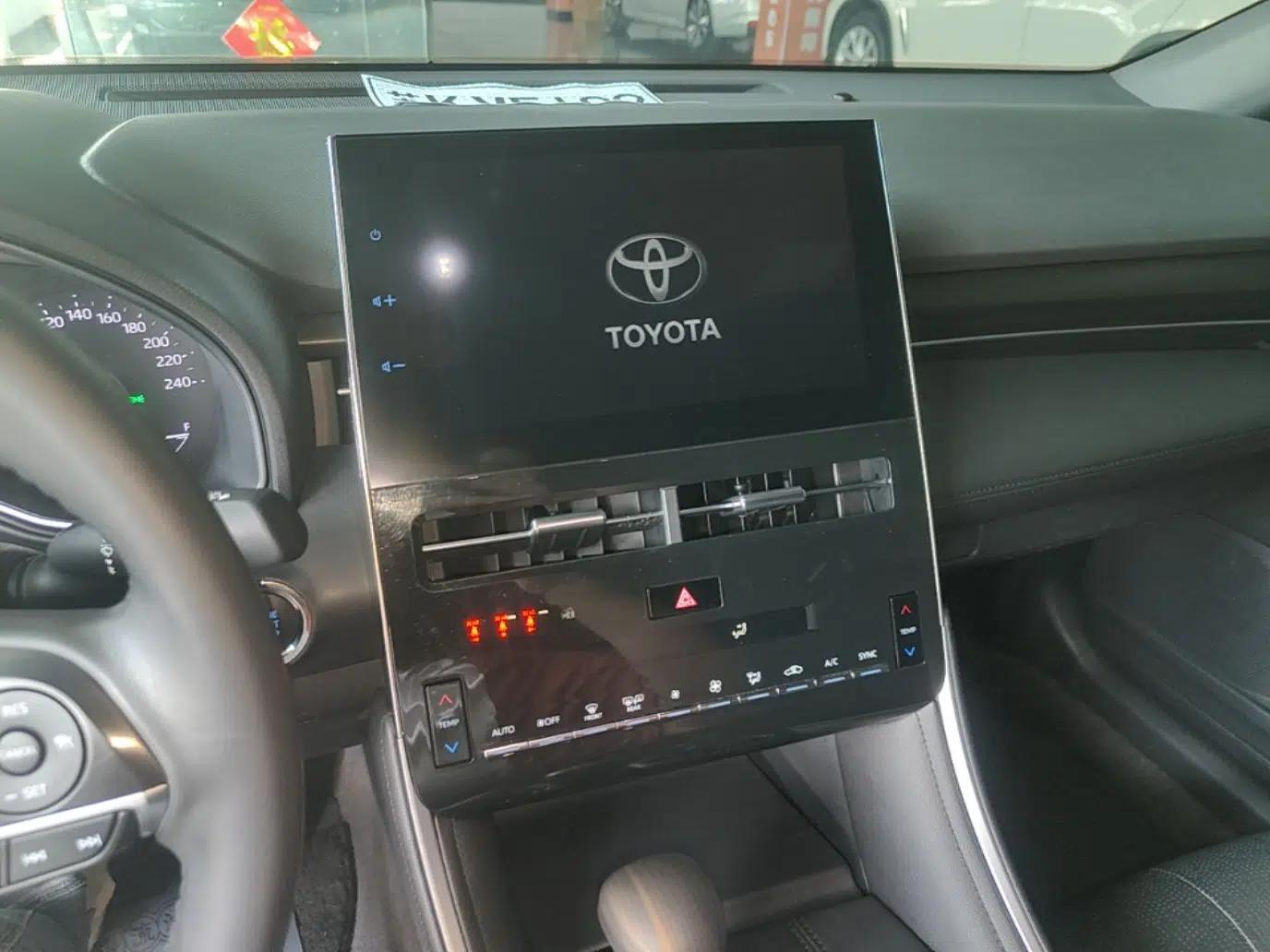 Toyota Avalon 2022 2.0L Luxury Edition — миниатюра 15