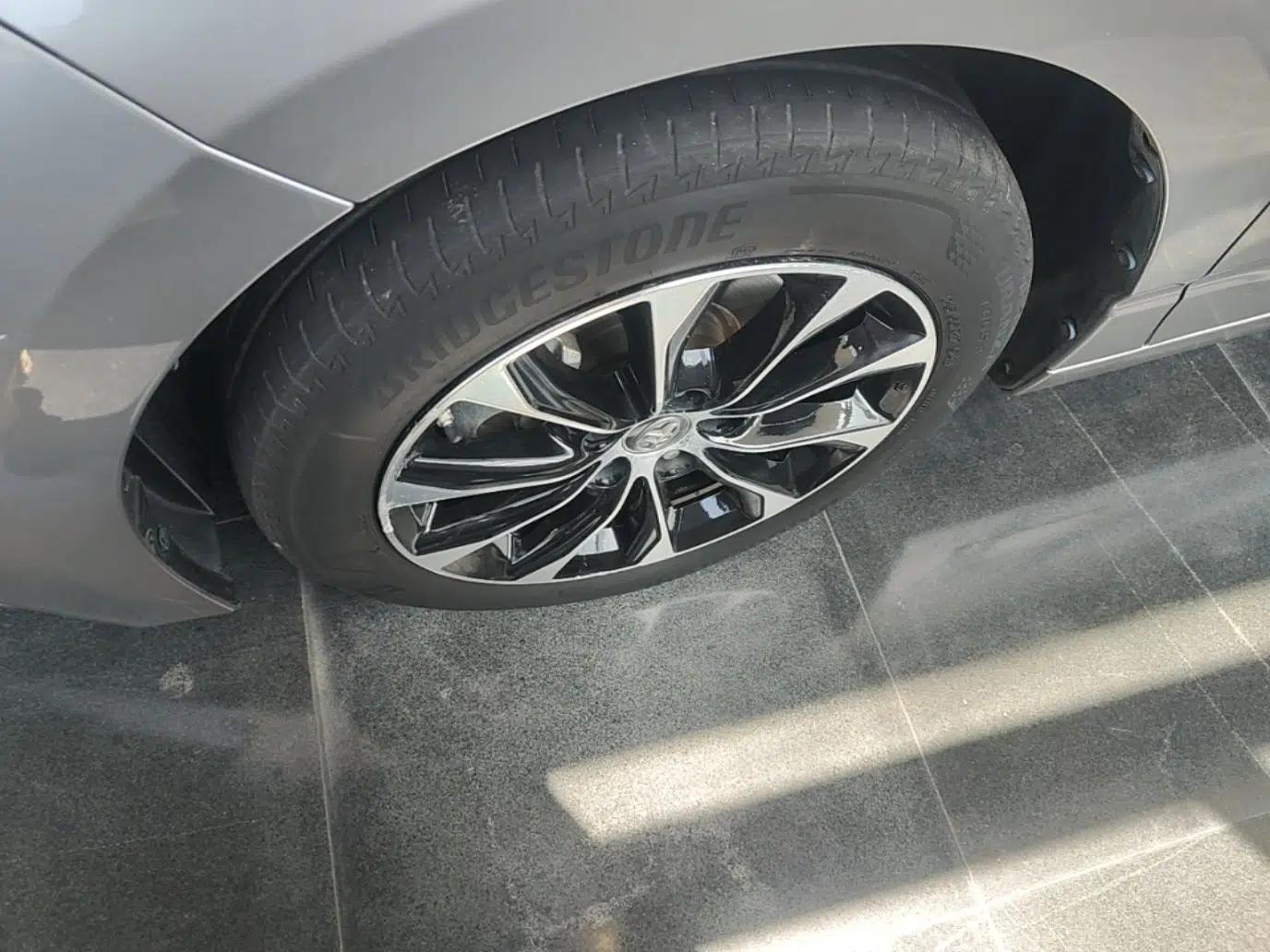 Toyota Avalon 2022 2.0L Luxury Edition — миниатюра 10